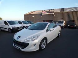 PEUGEOT 308 CC 2.0 HDi 16V 140ch FAP Féline GPS cabriolet