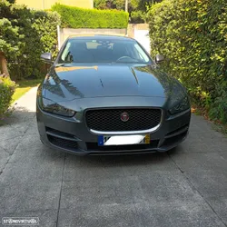 Jaguar XE 2.0 D Prestige Aut.