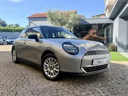 MINI Cooper Cooper SE Classic