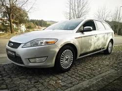 Ford Mondeo SW 1.8TDCI TITANIUM - NACIONAL - C/ GARANTIA - Câmara de marcha trás -