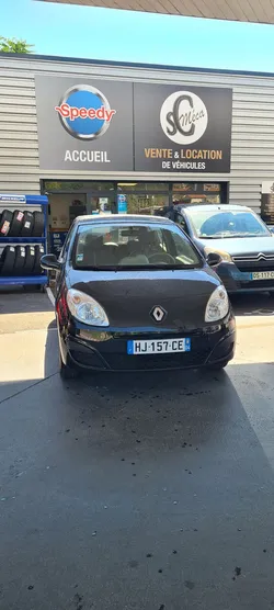RENAULT TWINGO 1.2i 75 ch