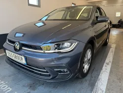 Volkswagen polo vi (2) 1.0 tsi 95 cv dsg7 style