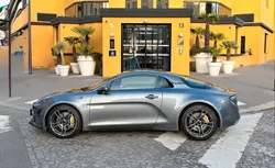 Alpine A110 GTS 300ch 2025 – 2200 km – État neuf – Garantie oct. 2028