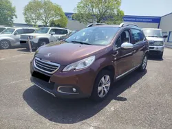 Peugeot 2008 1.6 vti 120chx allure,moteur a chaine,clim,regulateur,attelage,gps,carplay,