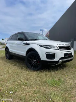 Land Rover Range Rover Evoque 2.0 D150 AWD R-Dynamic Auto