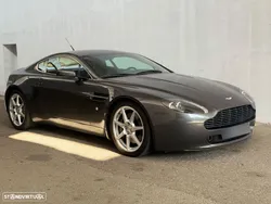 Aston Martin Vantage Coupe V8
