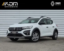 Dacia Sandero Stepway (3) Essential TCe 90