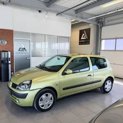 Renault CLIO II 1.2 16V 75CH PACK CLIM 3P