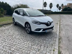 Renault Grand Scénic bose