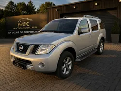 Nissan PATHFINDER 2.5 DCI 190CH LE 7 PLACES