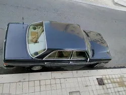 Mercedes-Benz 300 w123 limousine