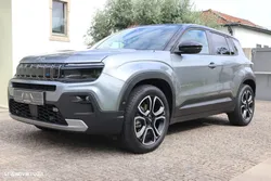 Jeep Avenger Summit