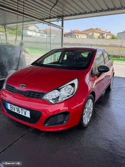 Kia Rio 1.4 Dream Team Edition