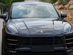 Porsche Macan Turbo Aut.