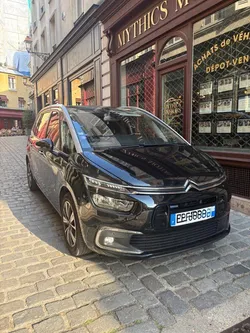 Citroën c4 grand Picasso 130 ch shine