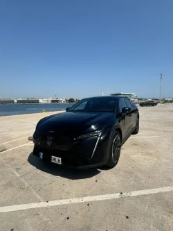 Peugeot 408 PureTech 130 GT EAT8