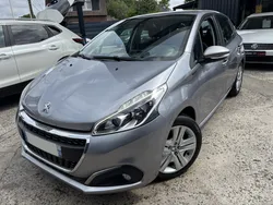 ⭐️ PEUGEOT 208 1.2 PTC STYLE 82CH / Ann 2019 / 100.000Kms ⭐️