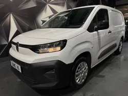 Citroen Berlingo Van 1.5 BlueHDI 130 CH EAT8 BVA8 XL 950 KG Carplay Camera 3 Places Plancher bois Banquette Moduwork TVA Neuf 2025