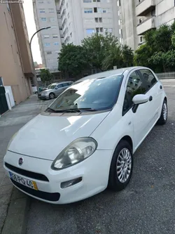 Fiat Punto 1.3Mjet diesel 85cv A/C Nacional