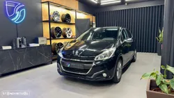 Peugeot 208 1.2 VTi SE Style
