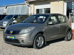 DACIA SANDERO 1.6 MPI 90 cv Prestige