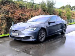 Tesla Model S S