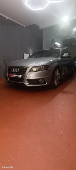Audi A4 2.0 TDI multitronic S-line