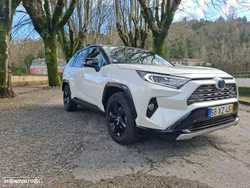 Toyota RAV4 2.5 HDF Active