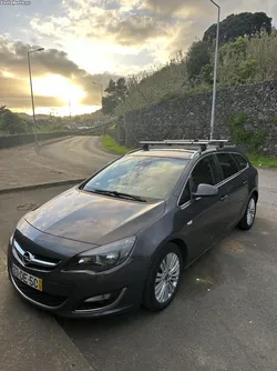 Opel Astra J Sports Tourer
