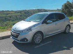 Peugeot 208 1.2 PureTech Style