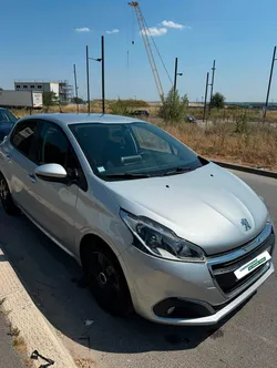 Peugeot 208 1.6 Blue HDI – 8V Turbo