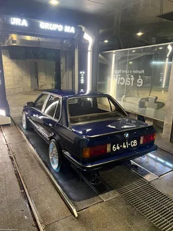 BMW 318 E30