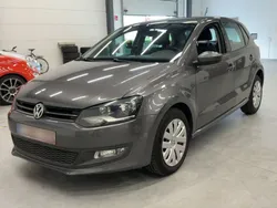 Volkswagen POLO 1.6 TDI 90CH BLUEMOTION TECHNOLOGY FAP CONFORTLINE 5P