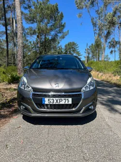 Peugeot 208 1.5 Blue HDI Signature
