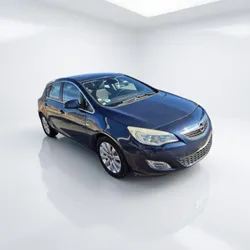 Opel ASTRA 1.7 CDTI 110CH FAP COSMO