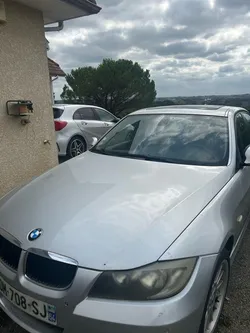 Voiture bmw 320D e90