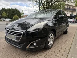 PEUGEOT 5008 1.6 HDi FAP 115 CH 5pl Business Pack PHASE 2 / Courroie OK / GPS / Clim auto