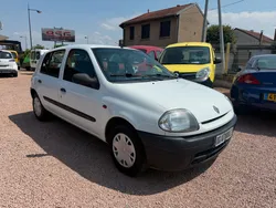 RENAULT CLIO II 1.2 i 58 Ch AUTHENTIQUE 5 P