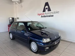 Renault Clio 1.8 16s 137ch 3p