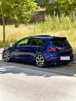 VW Golf 2.0 TSI GTI DSG Performance
