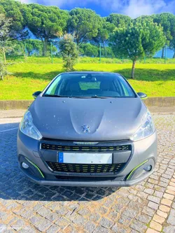 Peugeot 208 1.6 BlueHDi Style