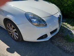 Alfa Romeo Giulietta Sport (Preço fixo até amanhã)/2a segue em retoma