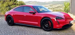 Porsche Taycan 4S 550cv