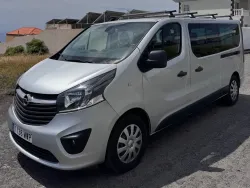 Opel Vivaro 9 plazas modelo L2H1 XL (Tenerife)