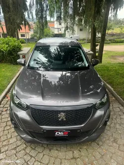 Peugeot 2008 PureTech 130 Allure