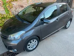 A SAISIR TOYOTA YARIS 1.0L VVTi 69CH DYNAMIC(caméra de recul)(écran tactile)(vignette crit'air1) suivi GARAGE