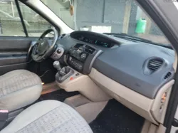 Renault Grand Scénic 1.5 DCI 105CV  7lugares