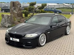 Bmw 550 i xdrive berline pack m xenon camera 408 ch 4x4 bva - hayon électrique sport toit ouvrant
