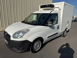 8990 HT - FIAT Doblo Frigo FRCX 4 m3 JTD 90 Pack 1,3 L - 01/2015 - 118000 kms