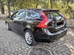 Volvo V60 2.0 D4 181CV MOMENTUM GEARTRONIC - FULL EXTRAS - C/ GARANTIA - COMO NOVA - "Preço Imbatível"